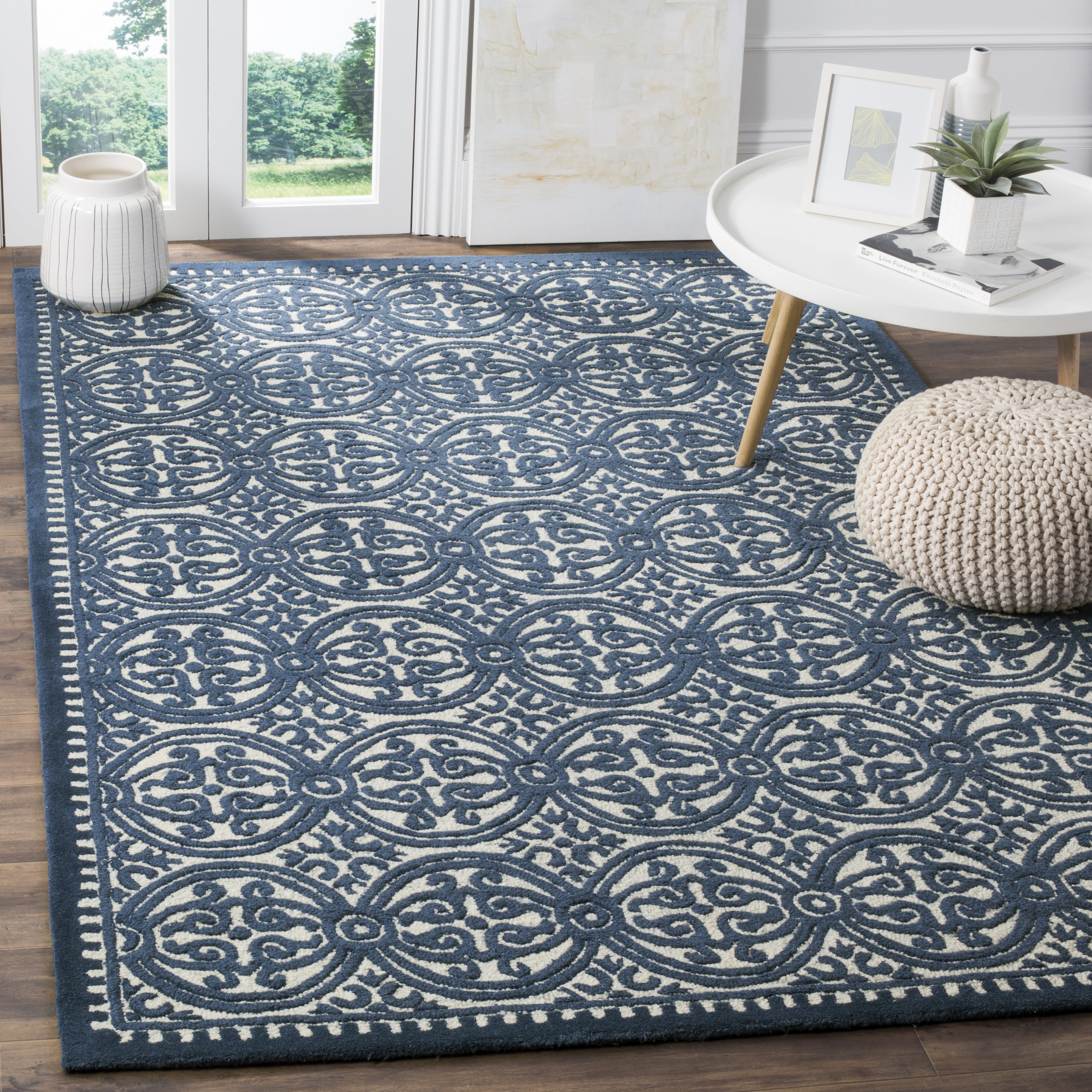 SAFAVIEH Cambridge Joseph Geometric Wool Area Rug, Ivory/Navy, 4' x 6'