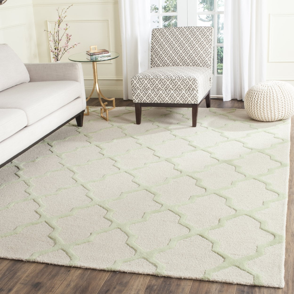 SAFAVIEH Cambridge Liam Geometric Wool Area Rug, Ivory/Light Green, 6' x 6' Square