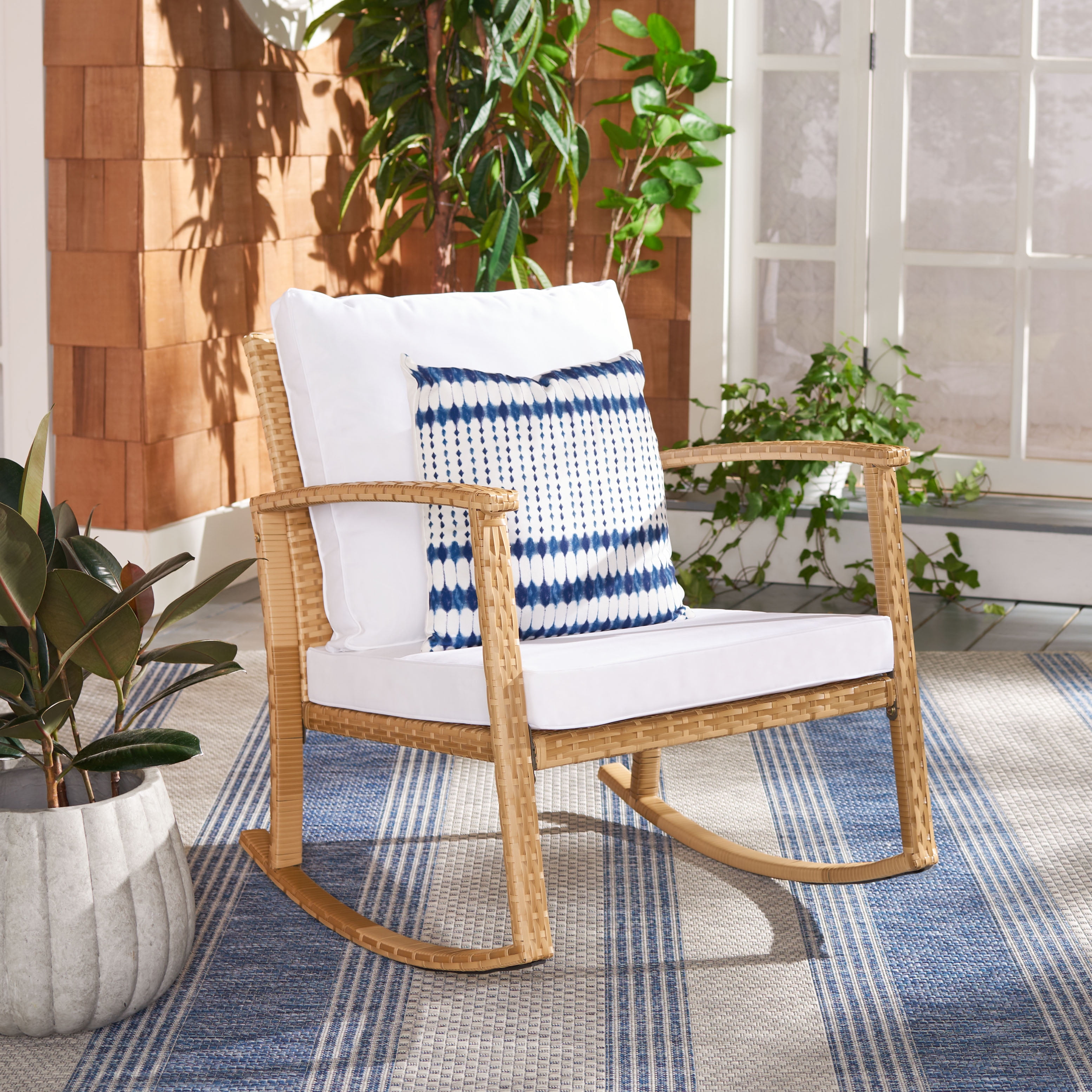 SAFAVIEH Daire Outdoor Patio Rocking Chair, Natural/White