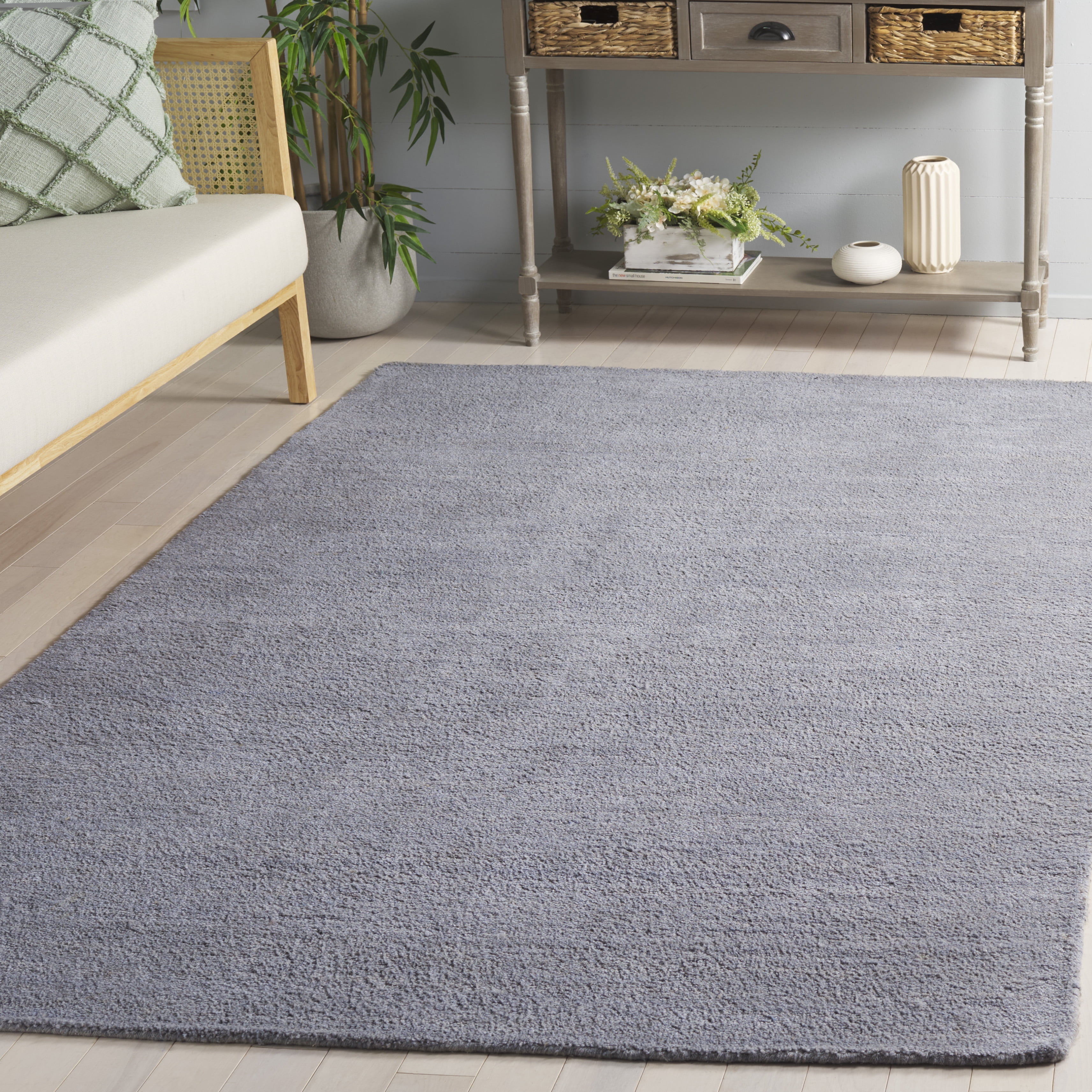 SAFAVIEH Himalaya Rachelle Solid Wool Area Rug, Grey, 4' x 4' Square