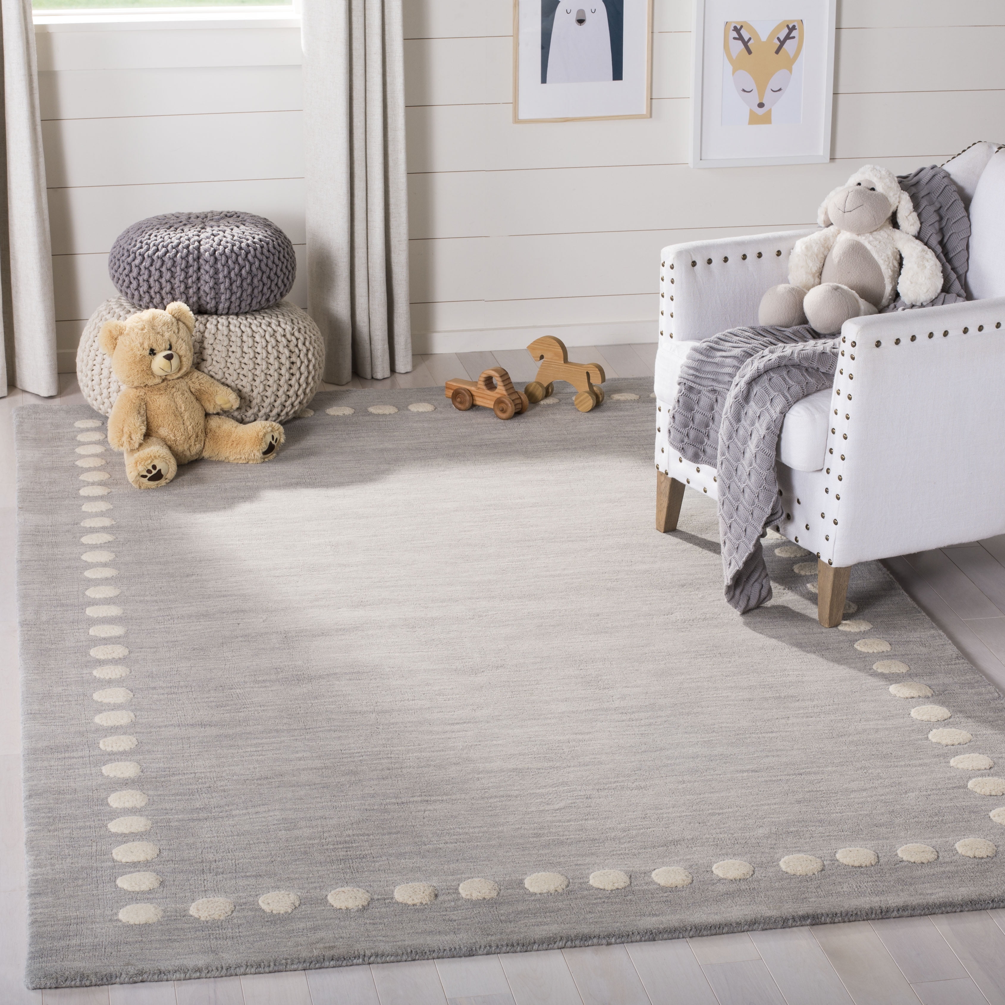 SAFAVIEH Kids Fiona Solid Bordered Wool Area Rug, Grey, 5' x 8'