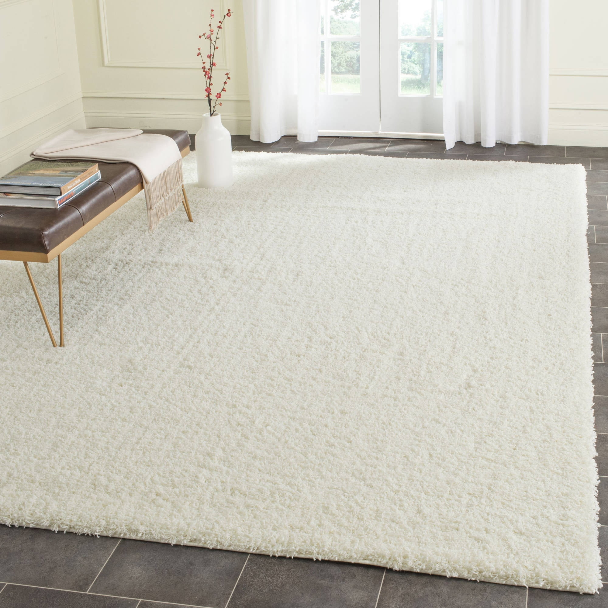 SAFAVIEH Laguna Neven Plush Solid Shag Area Rug, Ivory, 5'3" x 7'6"