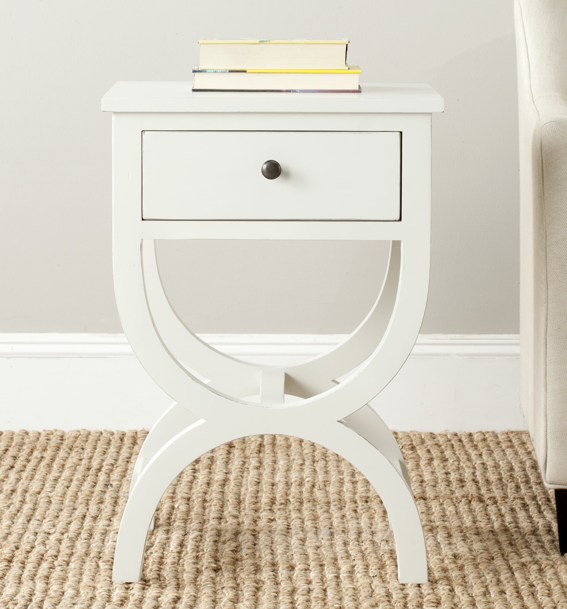 SAFAVIEH Maxine Solid Nightstand with Storage Drawer, Shady White