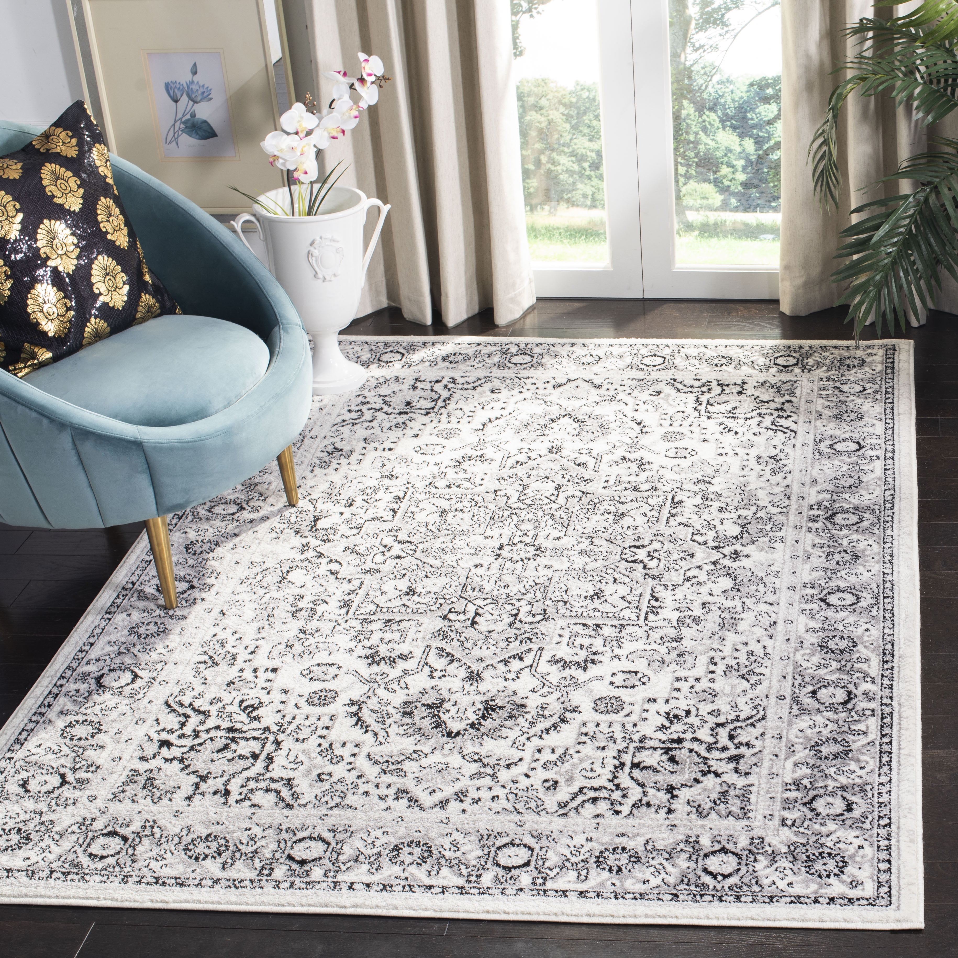 SAFAVIEH Skyler Boniface Floral Area Rug, Grey/Ivory, 5'1" x 7'6"