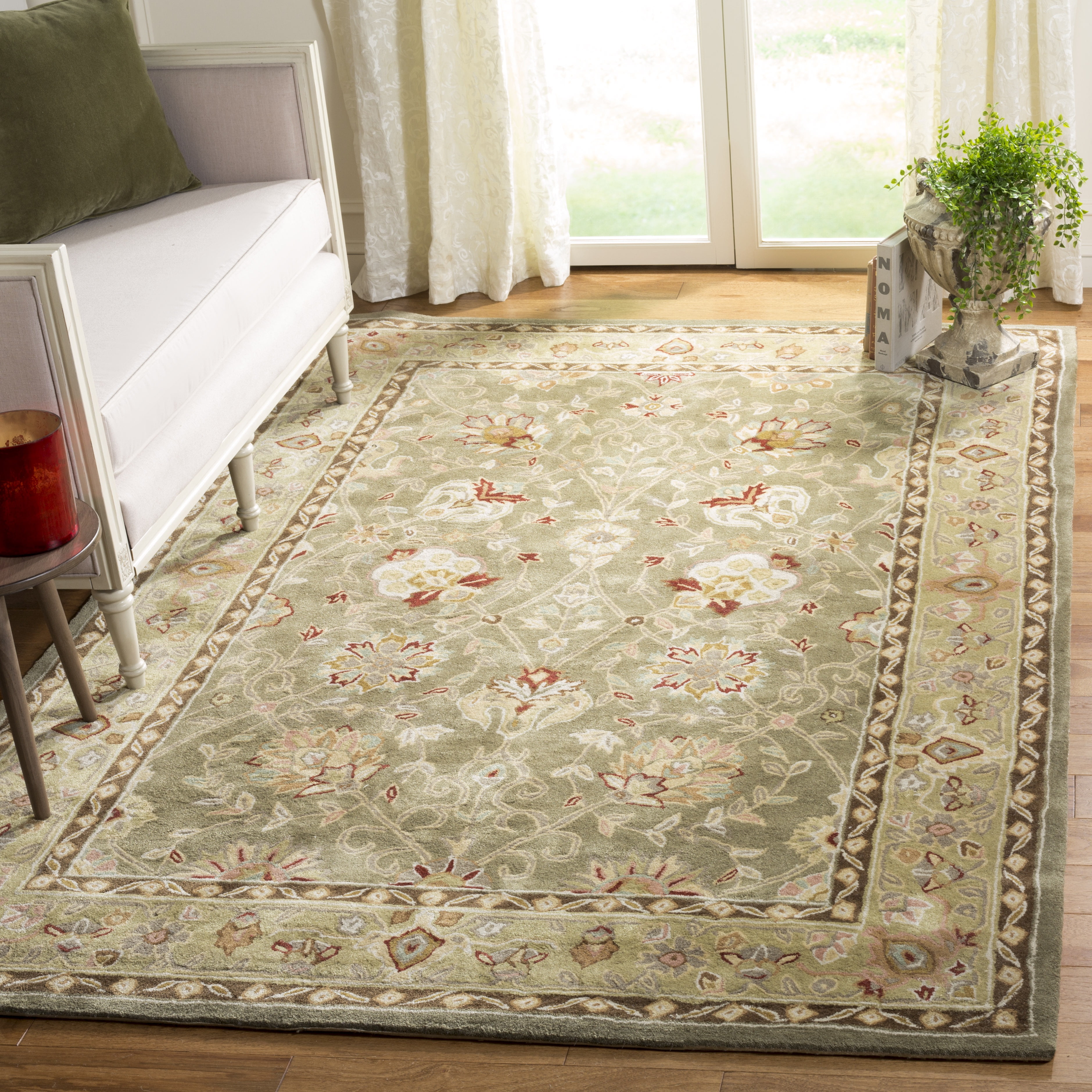 SAFAVIEH Total Performance Francesca Floral Area Rug, Sage/Beige, 4' x 6'
