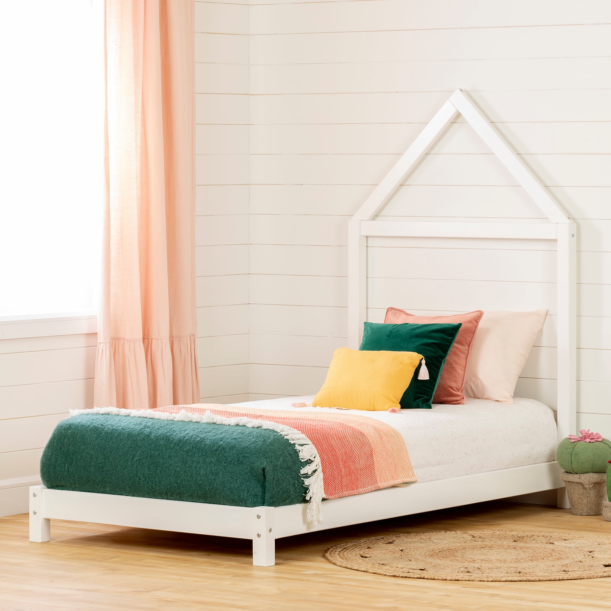 South Shore Sweedi Bed with House Frame Headboard, Pure White