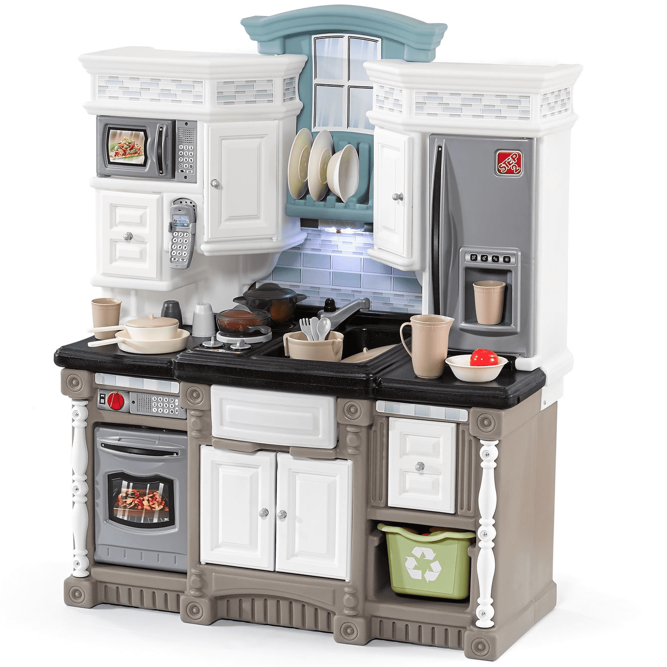 Step2 Lifestyle Dream Kitchen Toddler Plastic Kitchen Playset