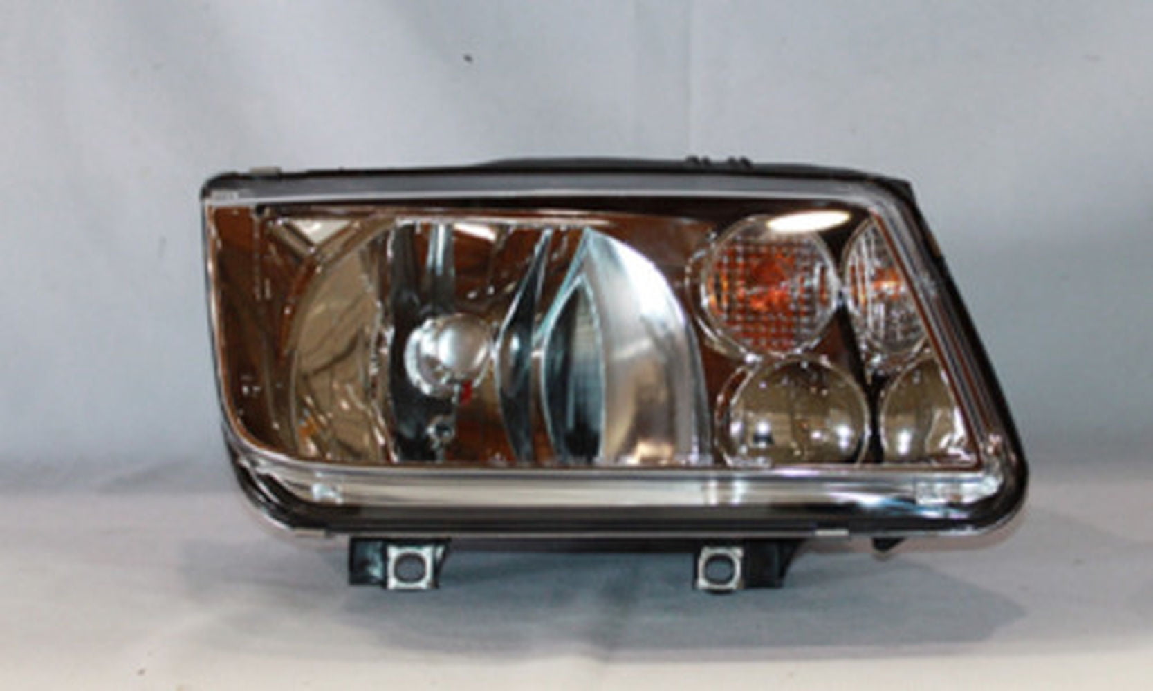 TYC 20-5653-00 Headlight