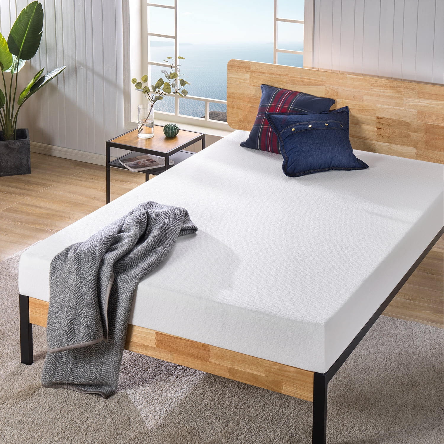Zinus Ultima 8" Queen Tight Top Medium Memory Foam Mattress, Mattress-in-a-Box