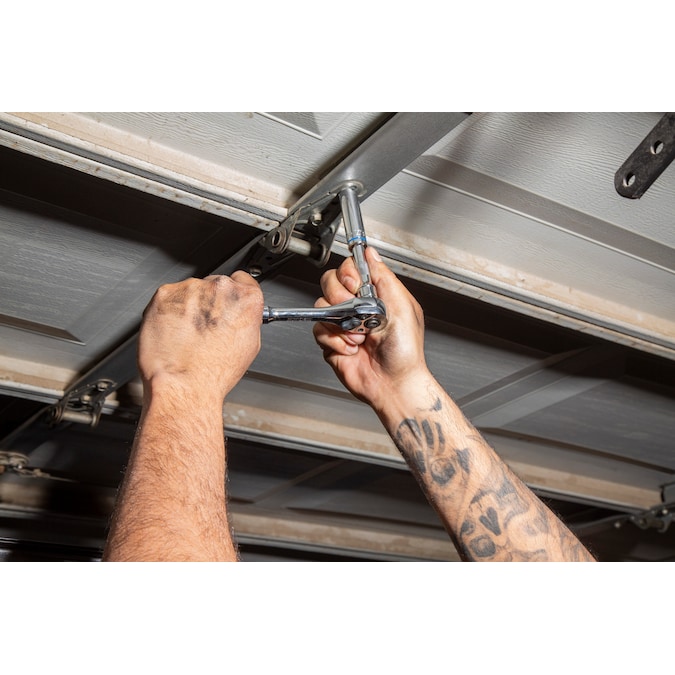 Kobalt 154-Piece Standard (SAE) and Metric Polished Chrome Mechanics Tool Set with Hard Case - Image 16