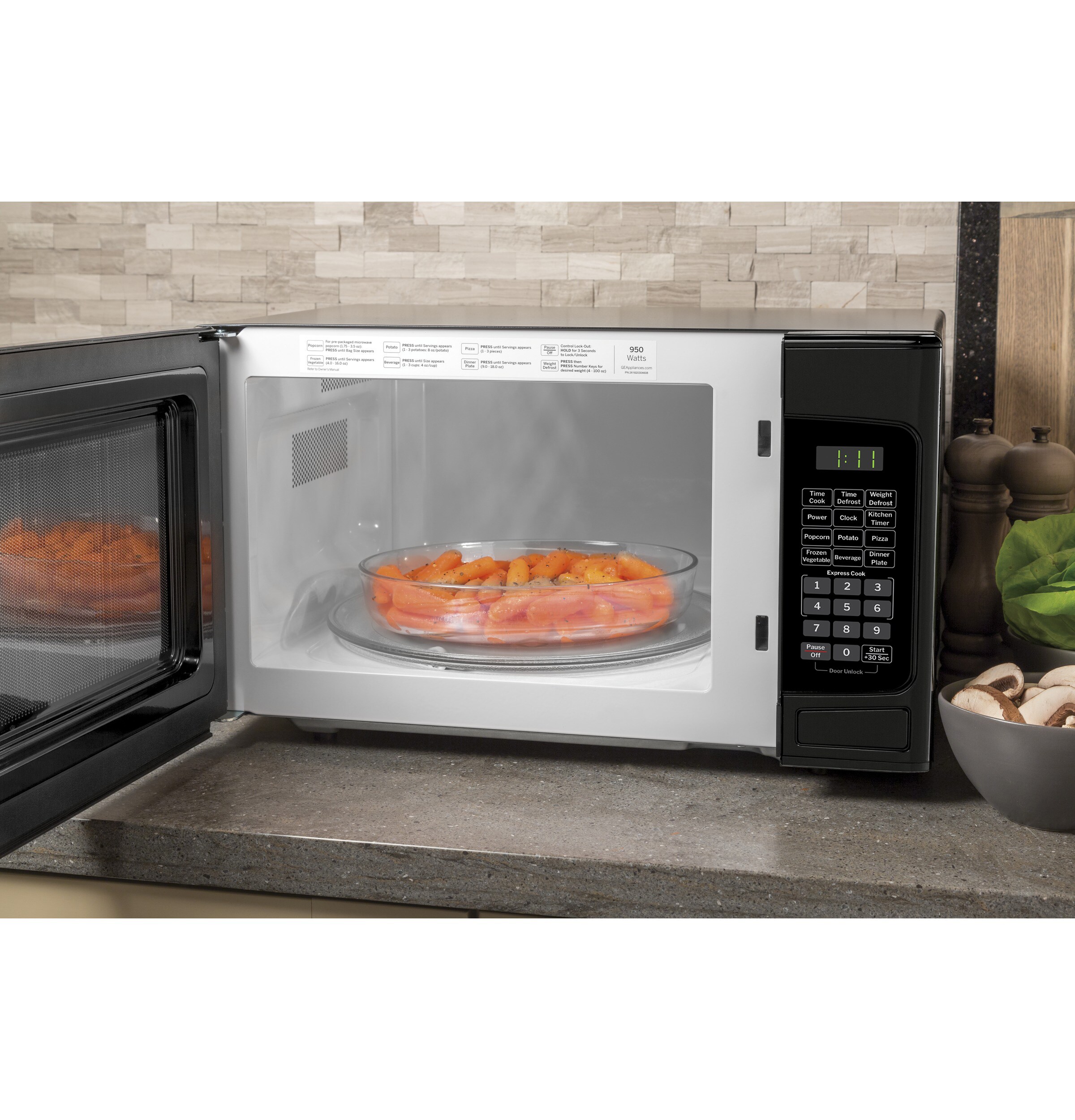1.1-cu ft Medium 950 -Watt Countertop Microwave ( Black ) - Image 2