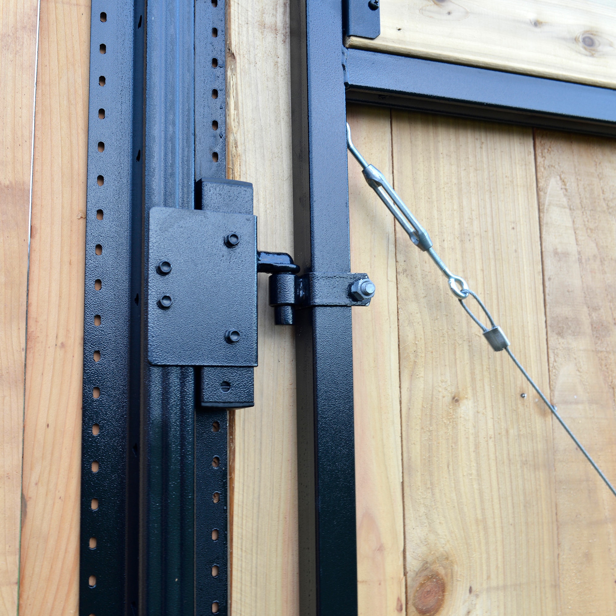 Contractor Series 96-in Black Gate kit - Image 5