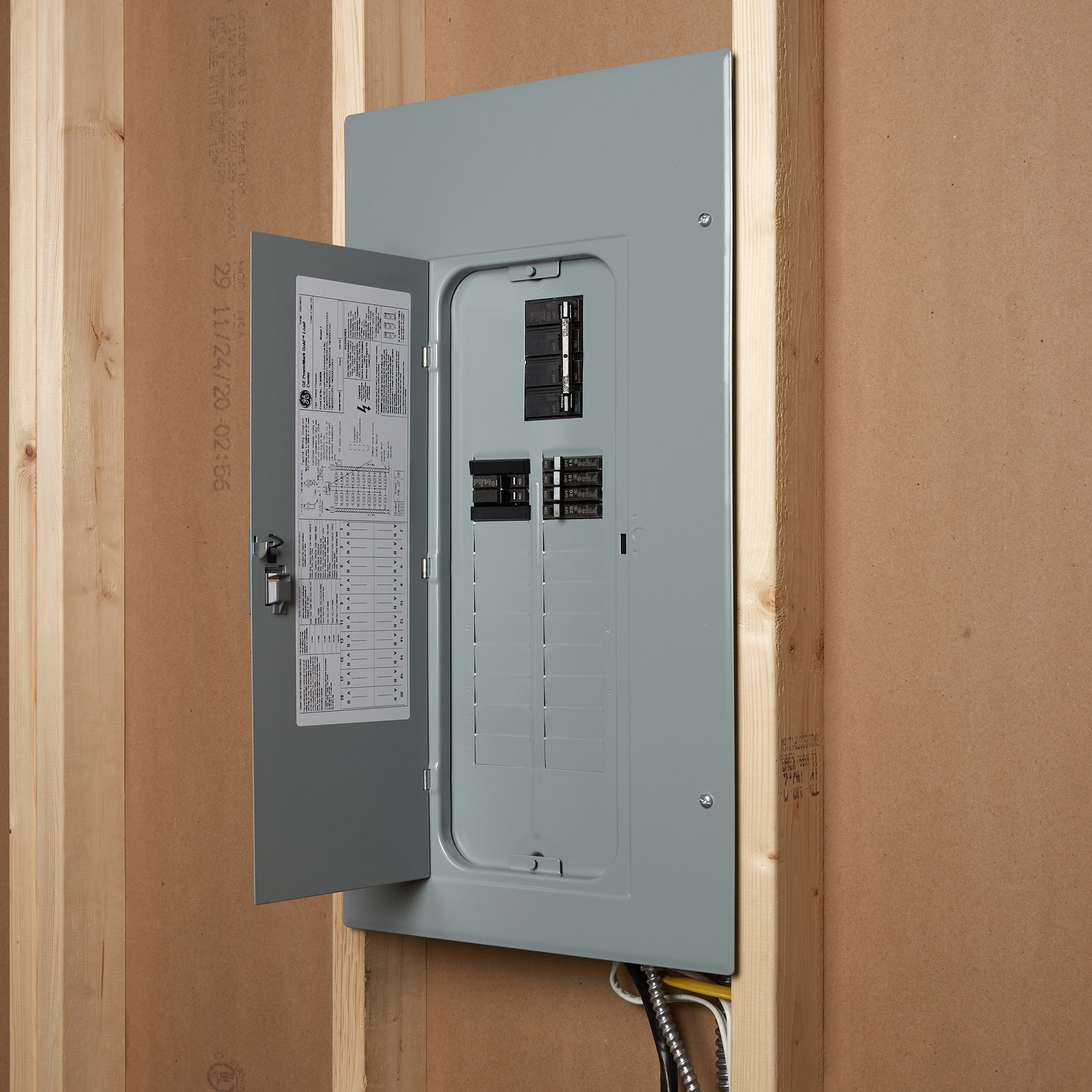 PowerMark Gold 200 -Amp 20 -Spaces 40 -Circuit Indoor Main breaker Load Center (Value Pack) - Image 3