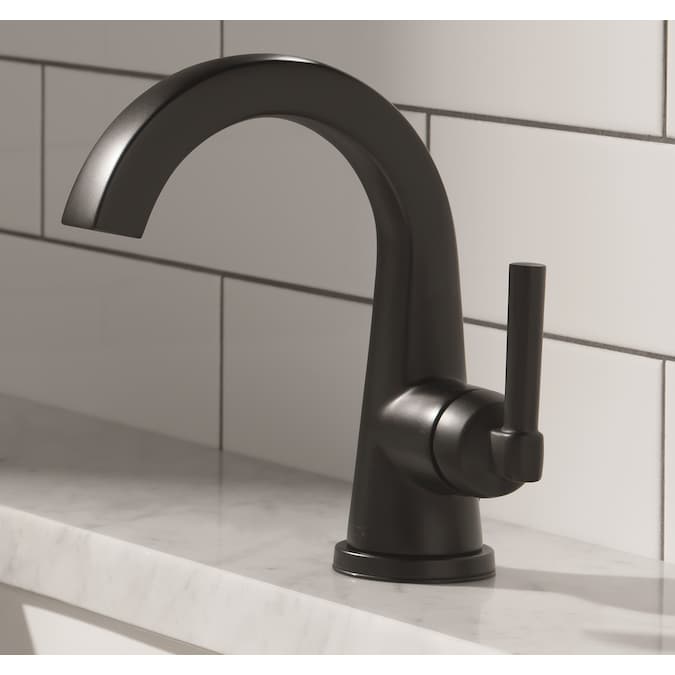 Delta Becker Matte Black Single Hole 1-Handle WaterSense Bathroom Sink Faucet with Drain and Deck Plate