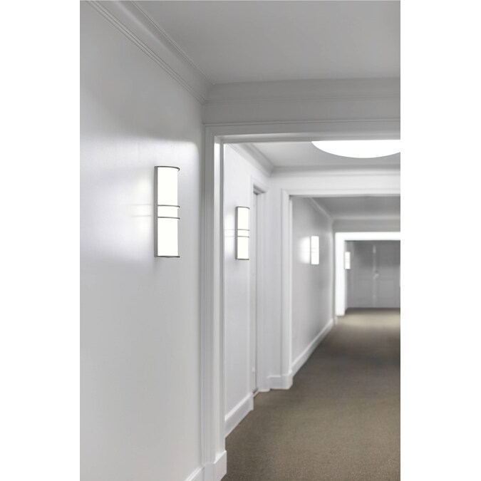 Kichler 7-in W 1-Light Brushed Nickel Modern/Contemporary LED Wall Sconce ENERGY STAR - Image 3