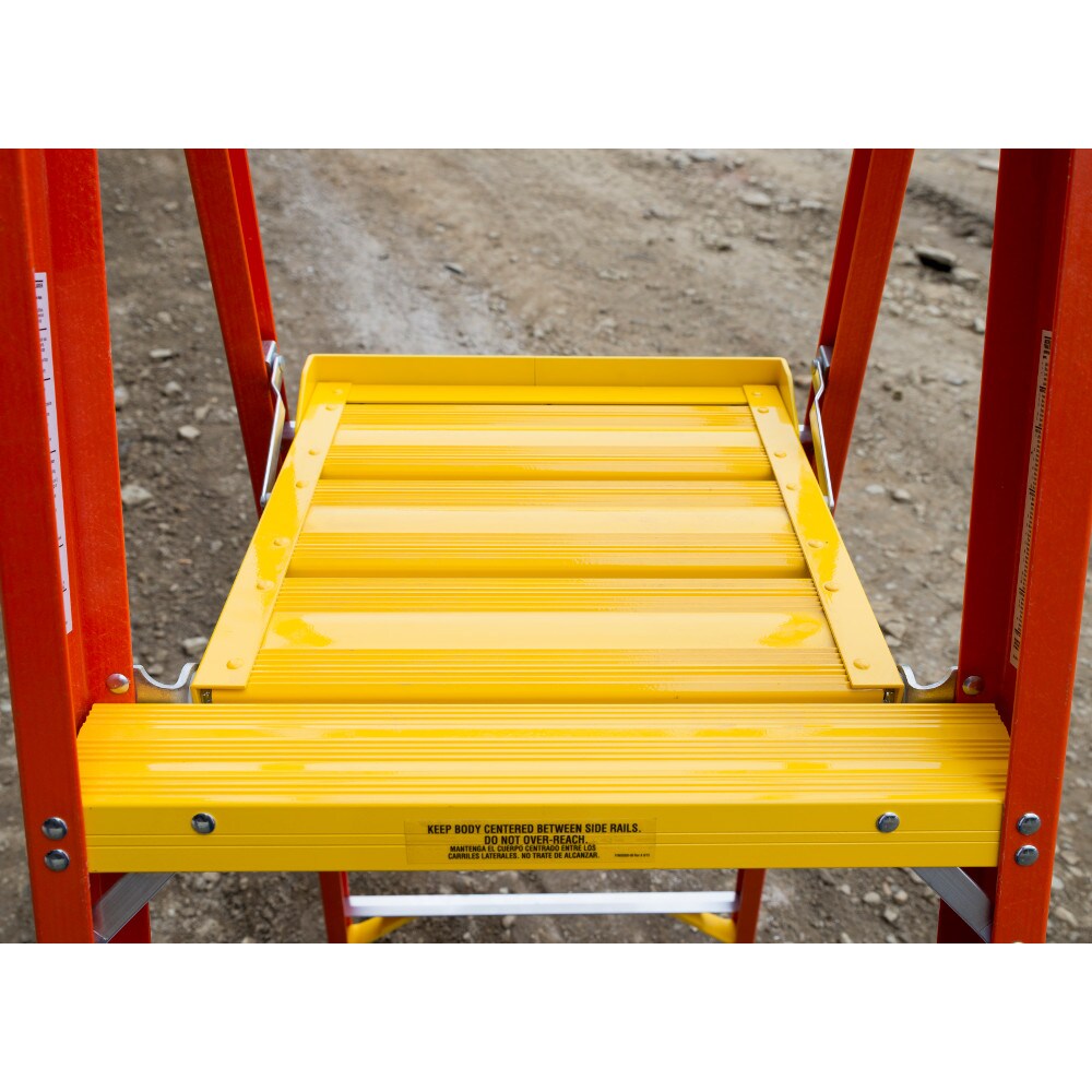 PD6200 3-ft ( 9-ft Reach Height ) Fiberglass Type 1A - 300 lbs. Load Capacity Platform ladder - Image 11