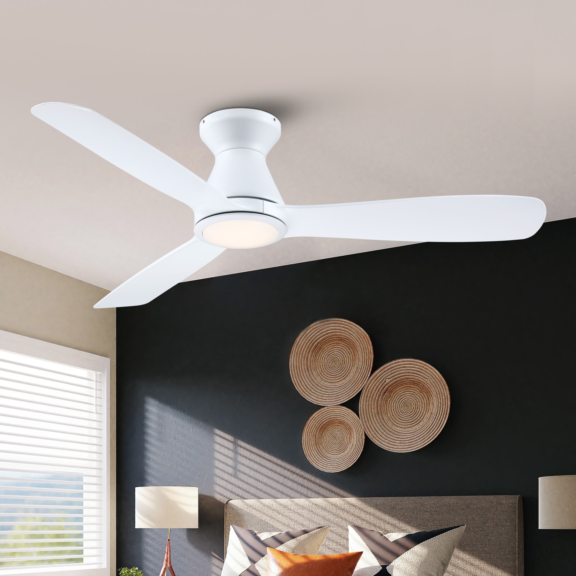 52-in Flush Mount White with White Blades Chandelier Ceiling Fan With Light - Remote Included ( 3 -Blade )