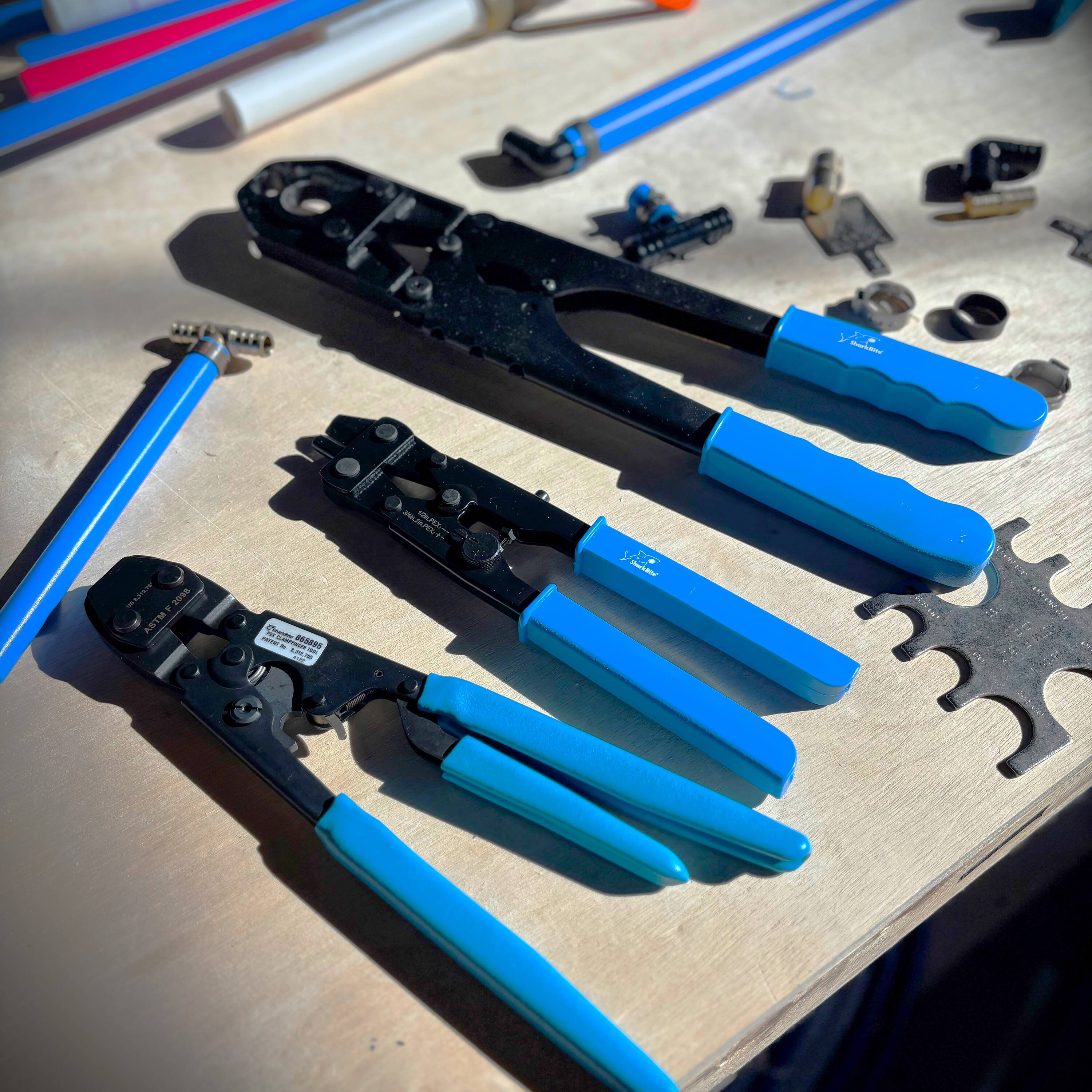 1-in x 100-ft Blue PEX-B Pipe - Image 6