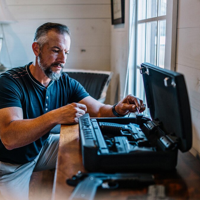 Vaultek VTi Full-Size Bluetooth Enabled 2-Gun Biometric Gun Safe with Interior Lighting - Image 8