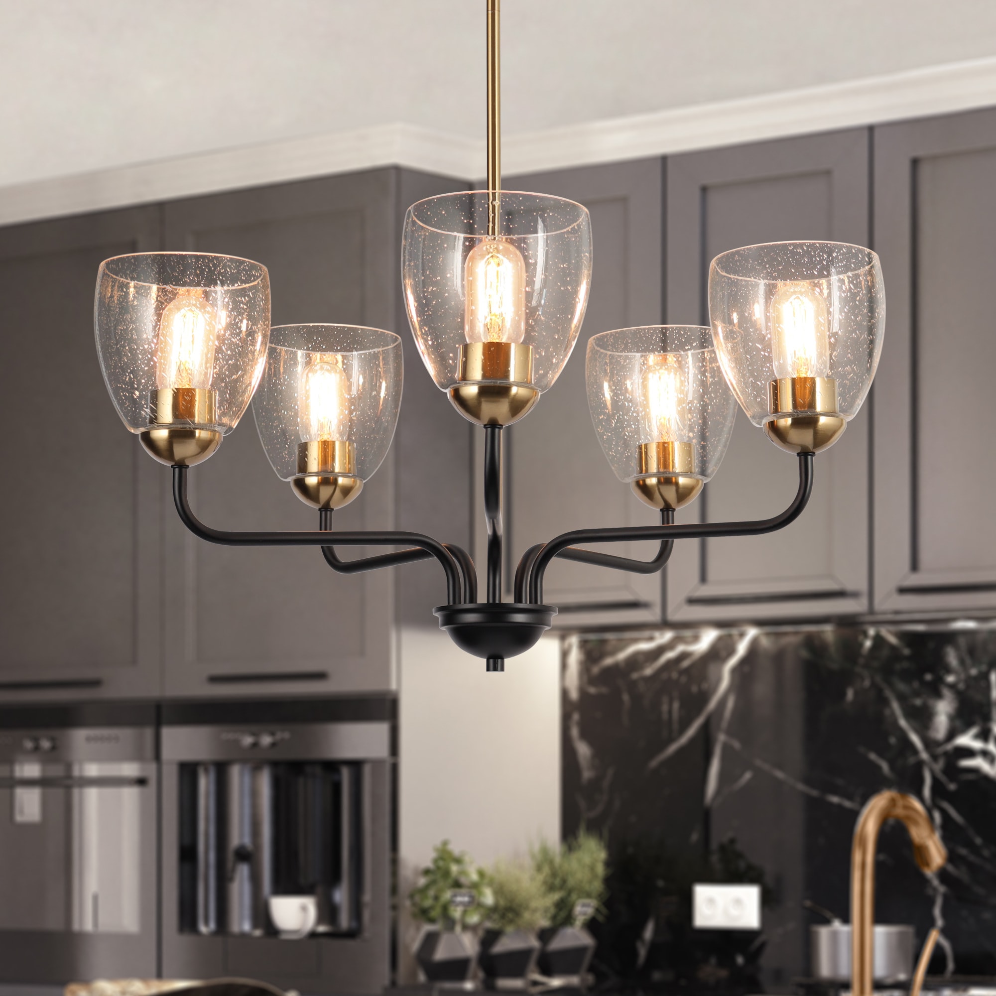 Daryl 5 -Light Multiple finishes Black Traditional For Use in Bedrooms, Dining Rooms, Foyers, Kitchens, Living Rooms Chandelier
