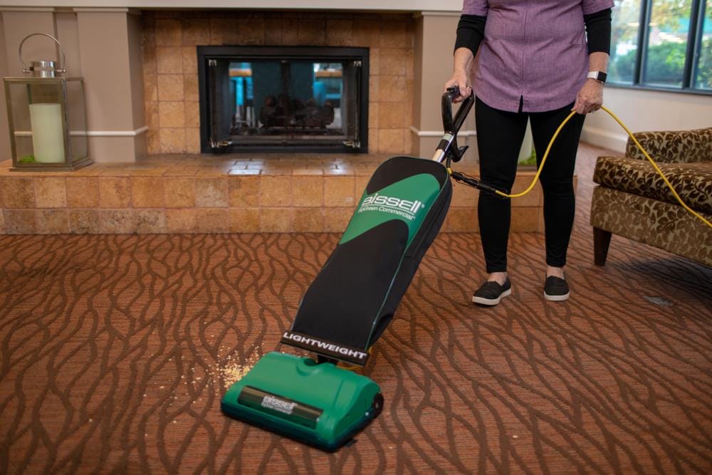 BigGreen Lightweight Upright Vacuum - Image 7