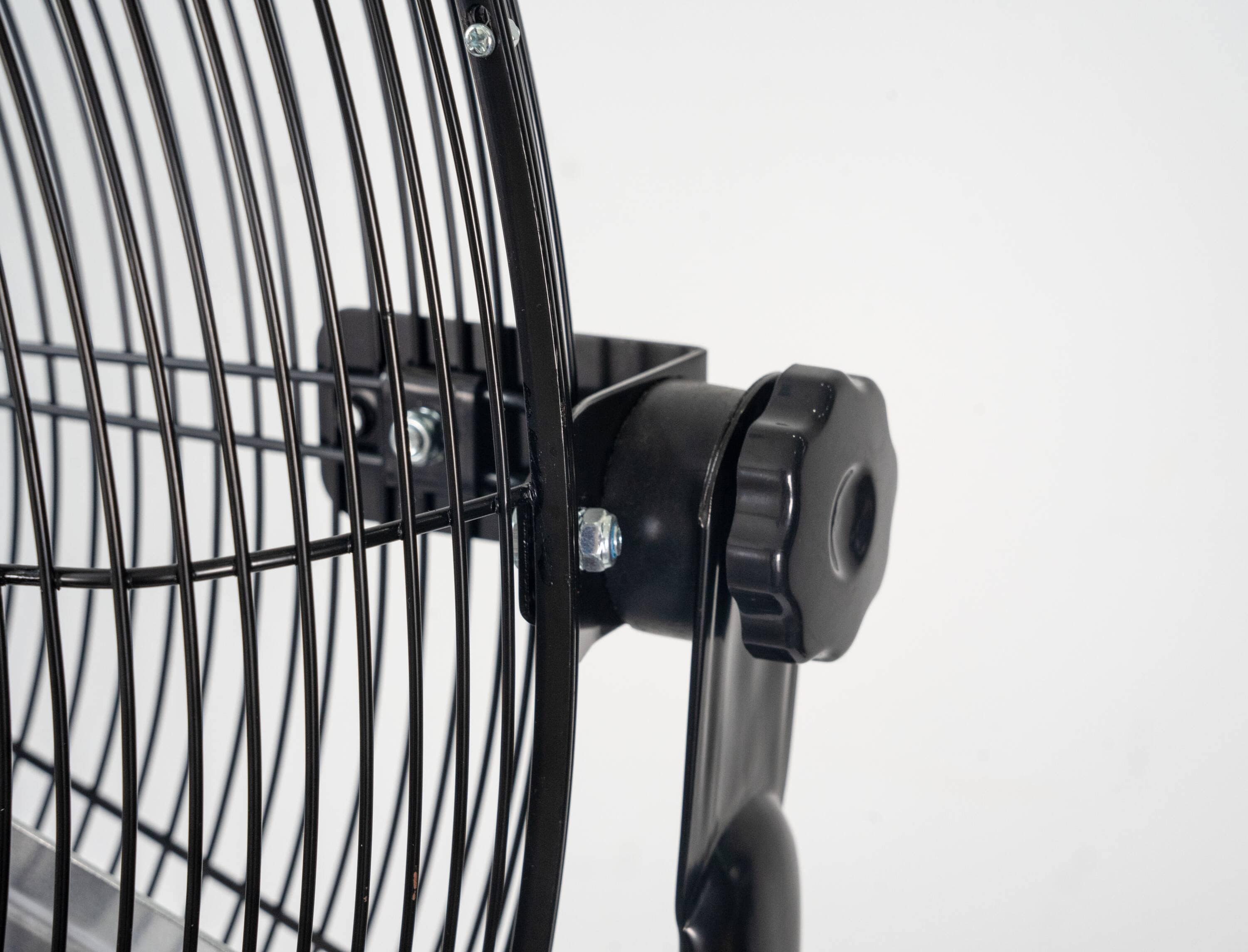 30-in 120 -Volt 3 -Speed High Velocity Indoor Black Pedestal Fan - Image 6