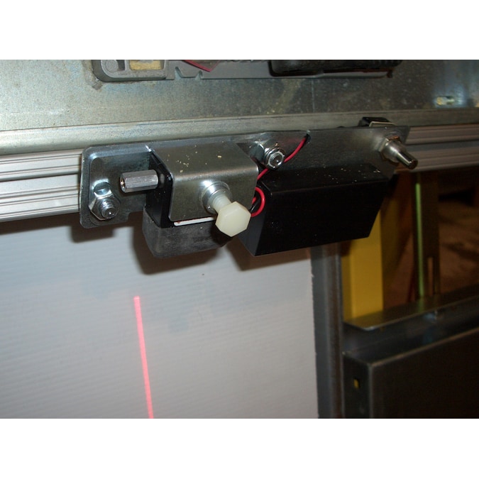 Saw Trax Mfg Saw Trax Adjustable Miter Saw Laser Arbor Attachment