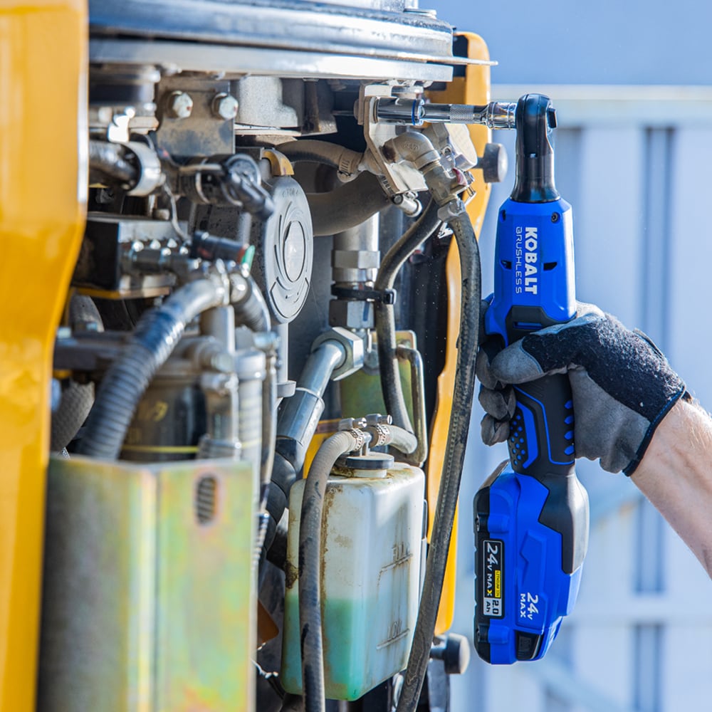 24-volt Variable Speed Brushless 3/8-in Drive Cordless Ratchet Wrench - Image 13