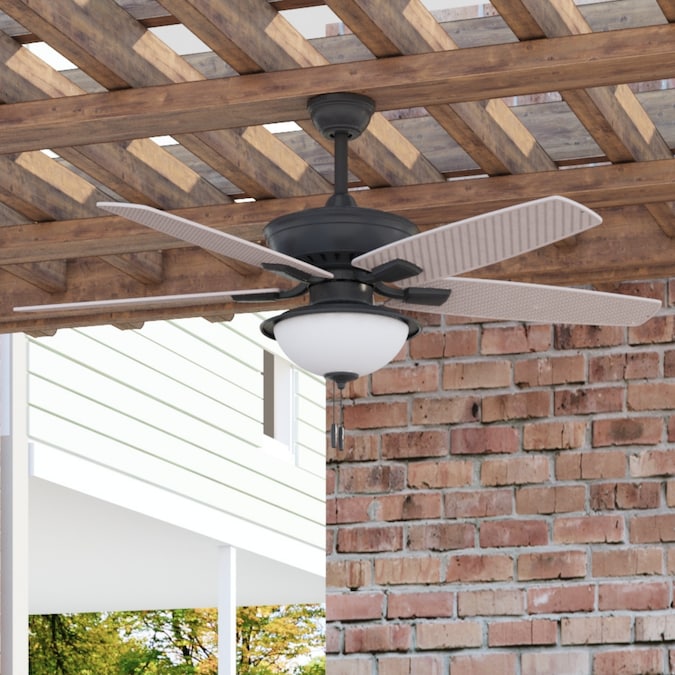 Harbor Breeze Shadwell 52-in Matte Black with Textured Palm/Wood Grain In Driftwood Blades LED Indoor/Outdoor Ceiling Fan with Light (5-Blade)