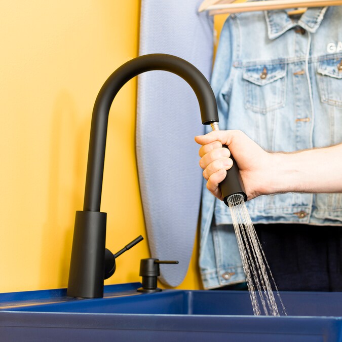 Cambridge Resources 23.5-in x 22.875-in 1-Basin Blue Freestanding Utility Tub with Drain and Faucet - Image 11