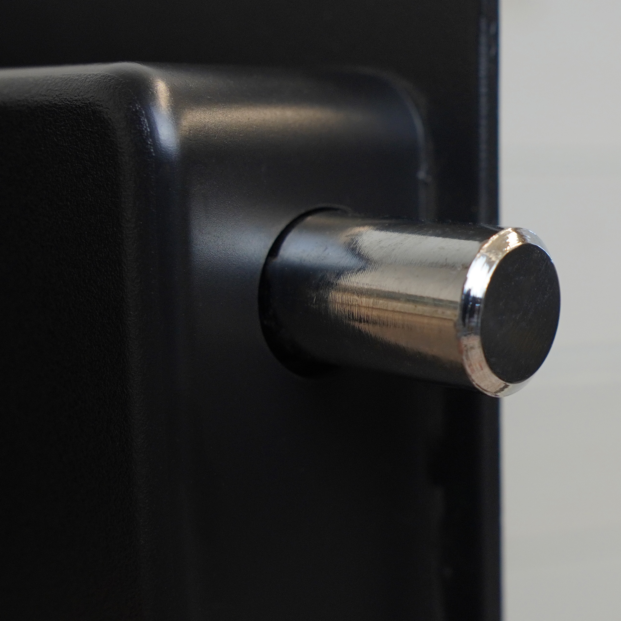 1.34-cu ft Home safe with Electronic/Keypad Lock - Image 5