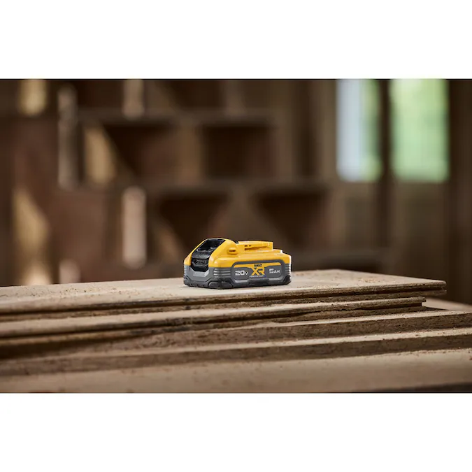 DEWALT XR POWERSTACK 20-V Lithium-ion Battery (5 Ah) - Image 12