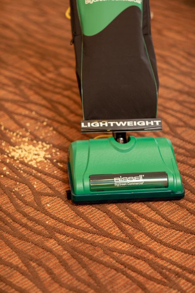 BigGreen Lightweight Upright Vacuum - Image 8