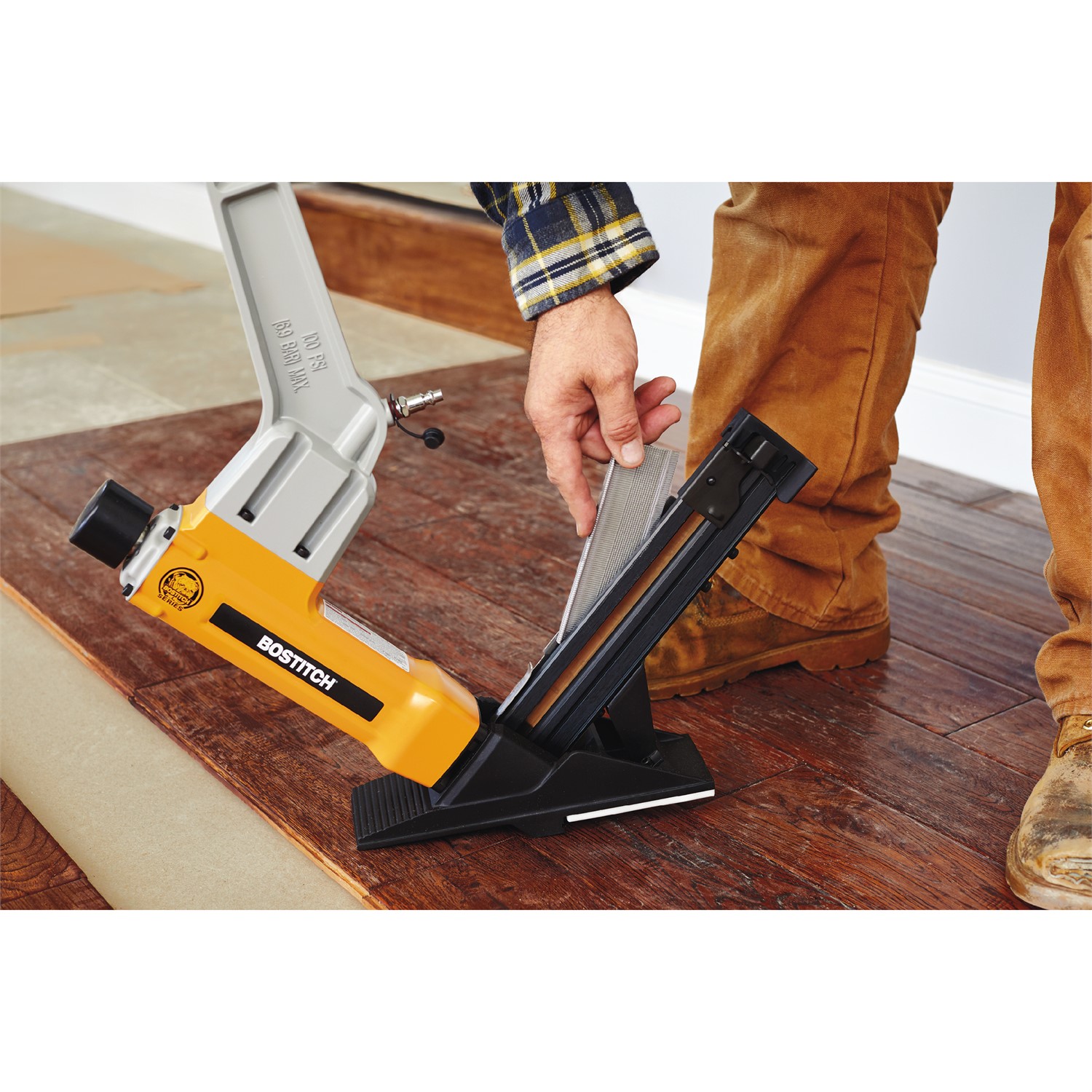 Bulldog 2-in 16 -Gauge Pneumatic Flooring Nailer - Image 5