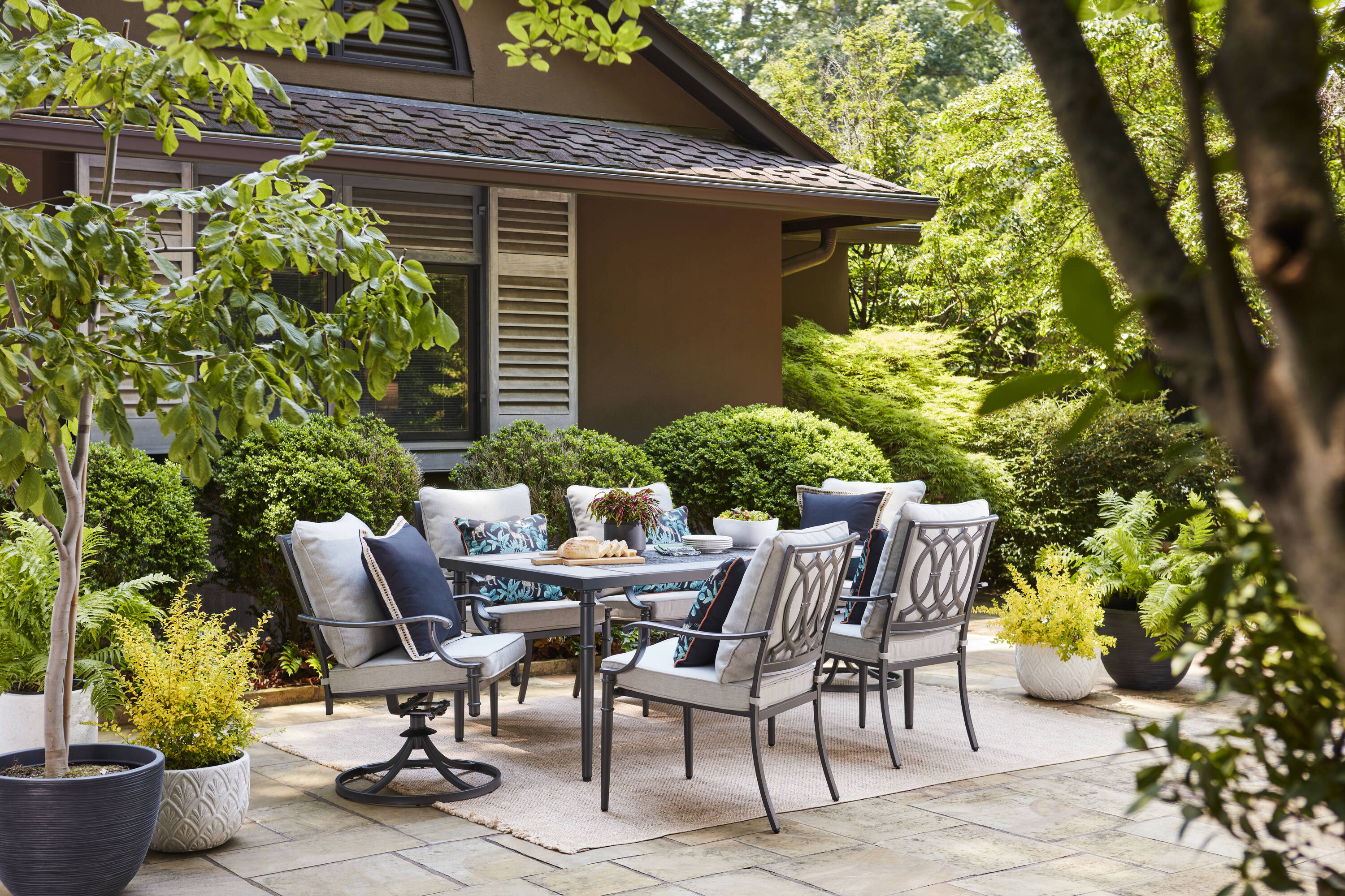 Thomas Lake Rectangle Outdoor Dining Table 39-in W x 67-in L with Umbrella Hole - Image 5