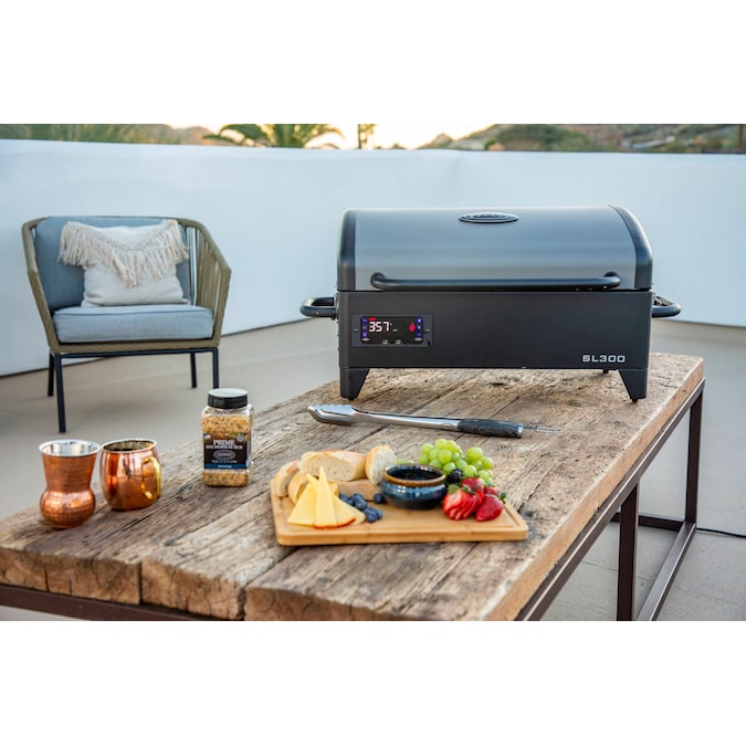 Louisiana Grills Wood Pellet S L Portable 333-Sq in Black and Silver Pellet Grill - Image 7