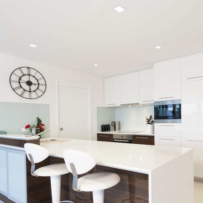 Luxrite White 5-in or 6-in 1100-Lumen Switchable Square Dimmable LED Canned Shower Recessed Downlight (6-Pack) - Image 7