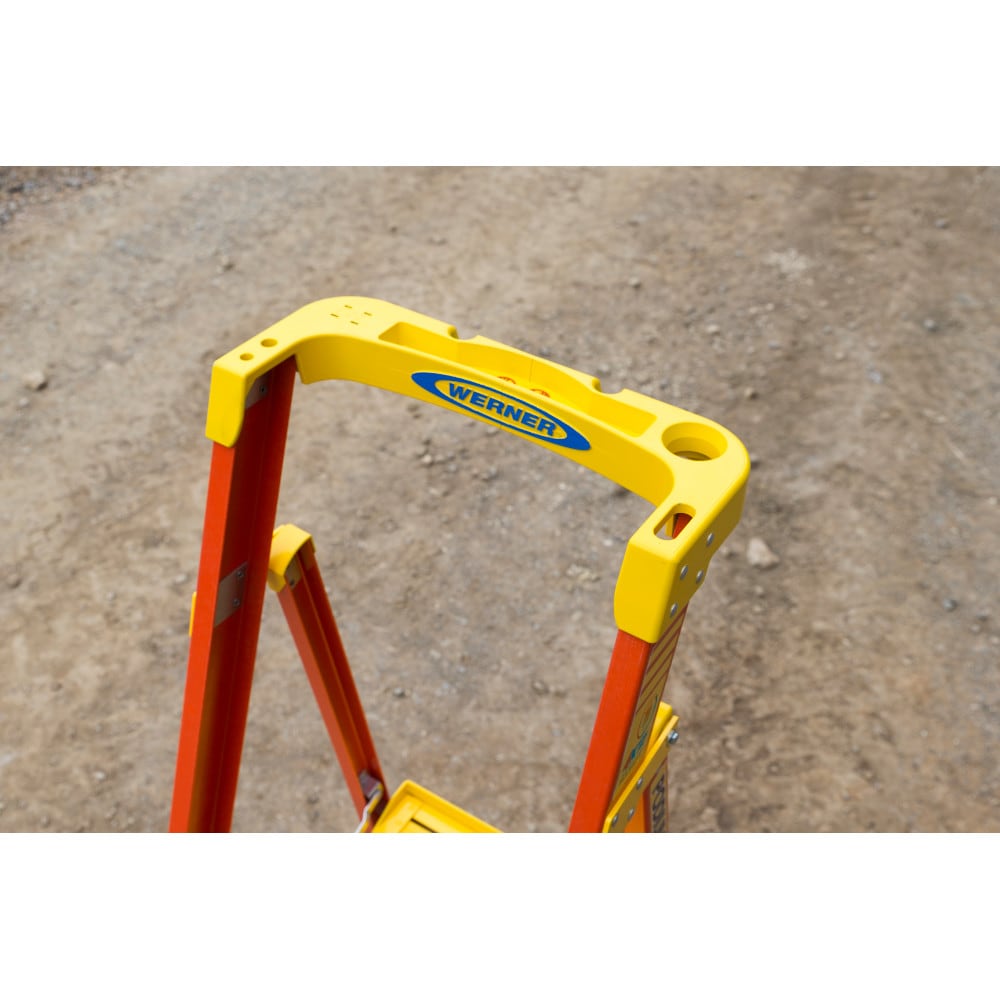 PD6200 3-ft ( 9-ft Reach Height ) Fiberglass Type 1A - 300 lbs. Load Capacity Platform ladder - Image 10