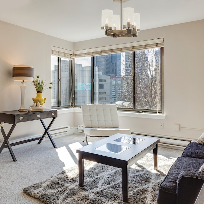 Minka Lavery Bridlewood 4-Light 15.625-in Multiple Finishes Multiple Colors/Finishes Semi mount light