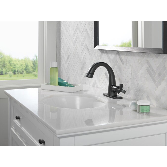 Delta Stryke Matte Black Single Hole 1-Handle WaterSense Pull-down Bathroom Sink Faucet with Drain and Deck Plate - Image 13