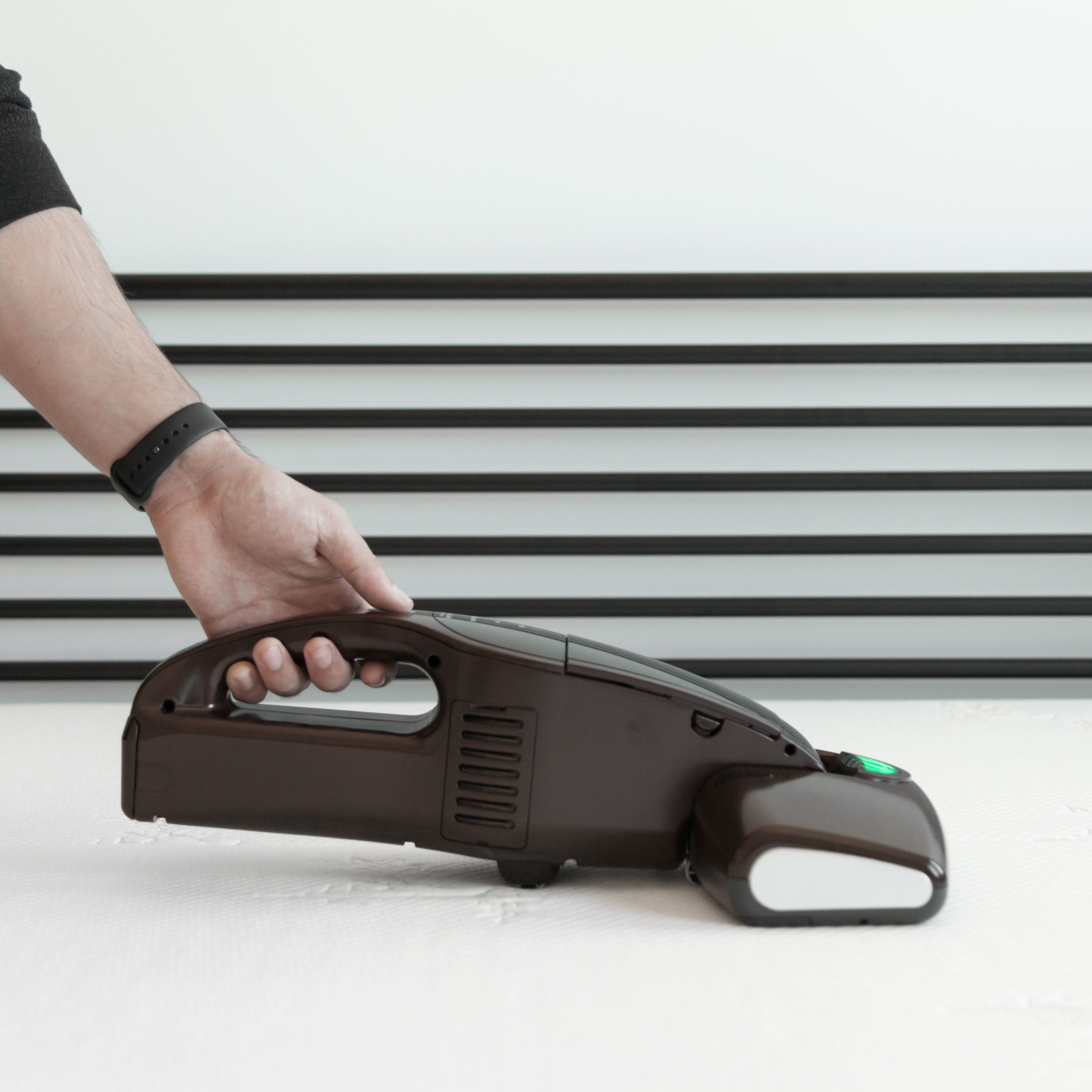 Cordless Car Handheld Vacuum - Image 7