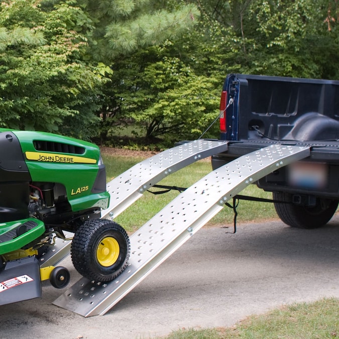 Ohio Steel 1.1875-ft x 7.33-ft 1500-lb Capacity Arched Folding Loading Ramp - Image 4