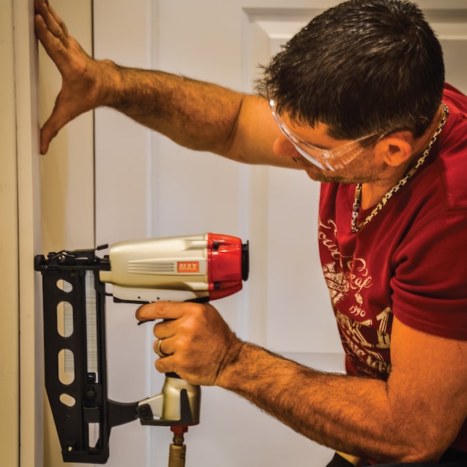 MAX 1-1/4-in 16-Gauge Corded Pneumatic Finish Nailer - Image 8