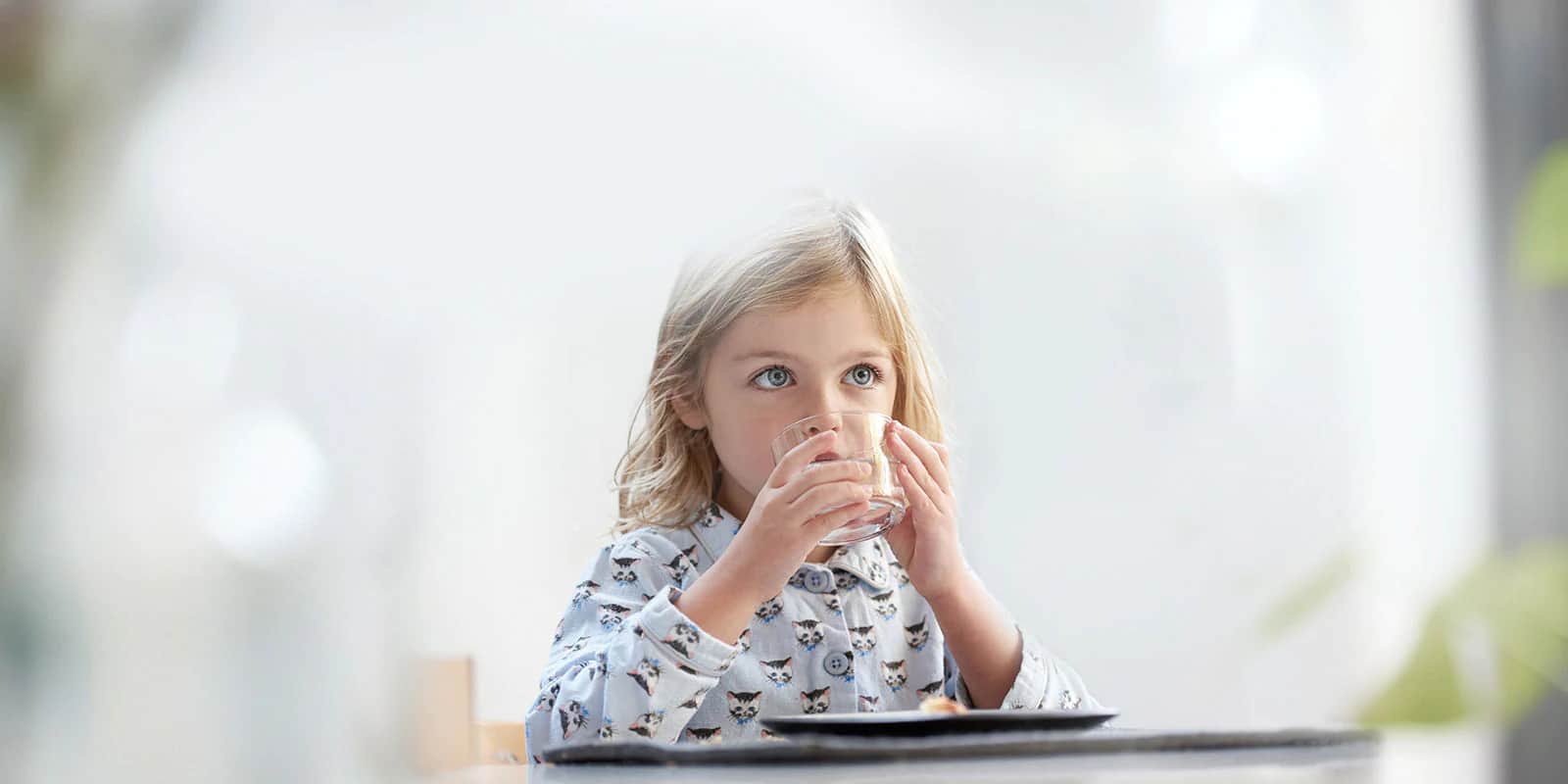 Water Filter for Select LG Refrigerators - White - Image 10