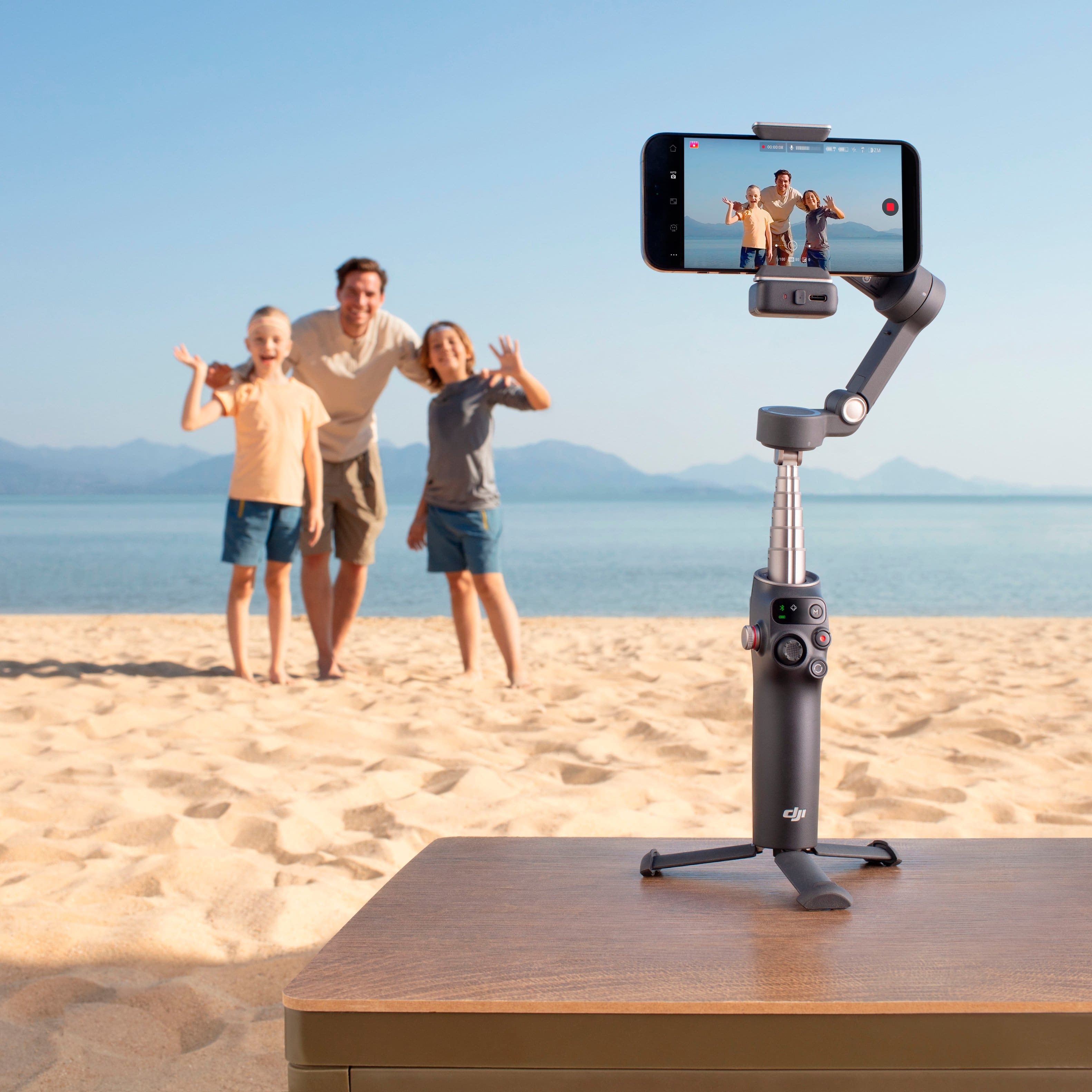 DJI - Osmo Mobile 7P Smartphone 3-Axis Gimbal Stabilizer - Gray - Image 10