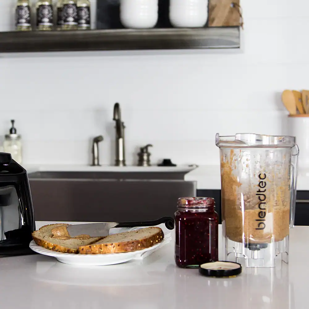 Blendtec - Twister Jar - Black/Clear - Image 4