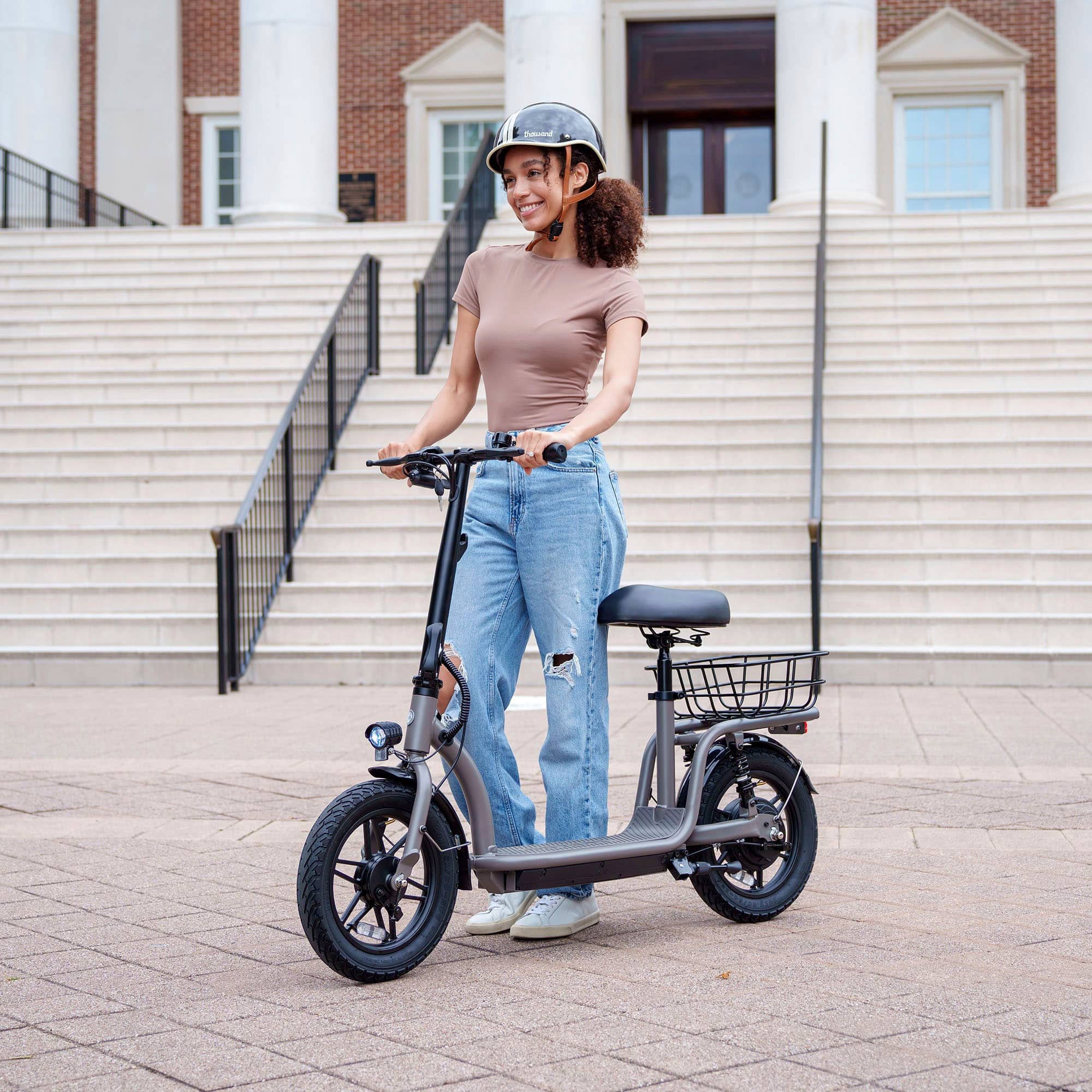 GoTrax - FLEX VOYAGER Electric Scooter w/16mi Operating Range & 15.5mph Max Speed - Gray - Image 2