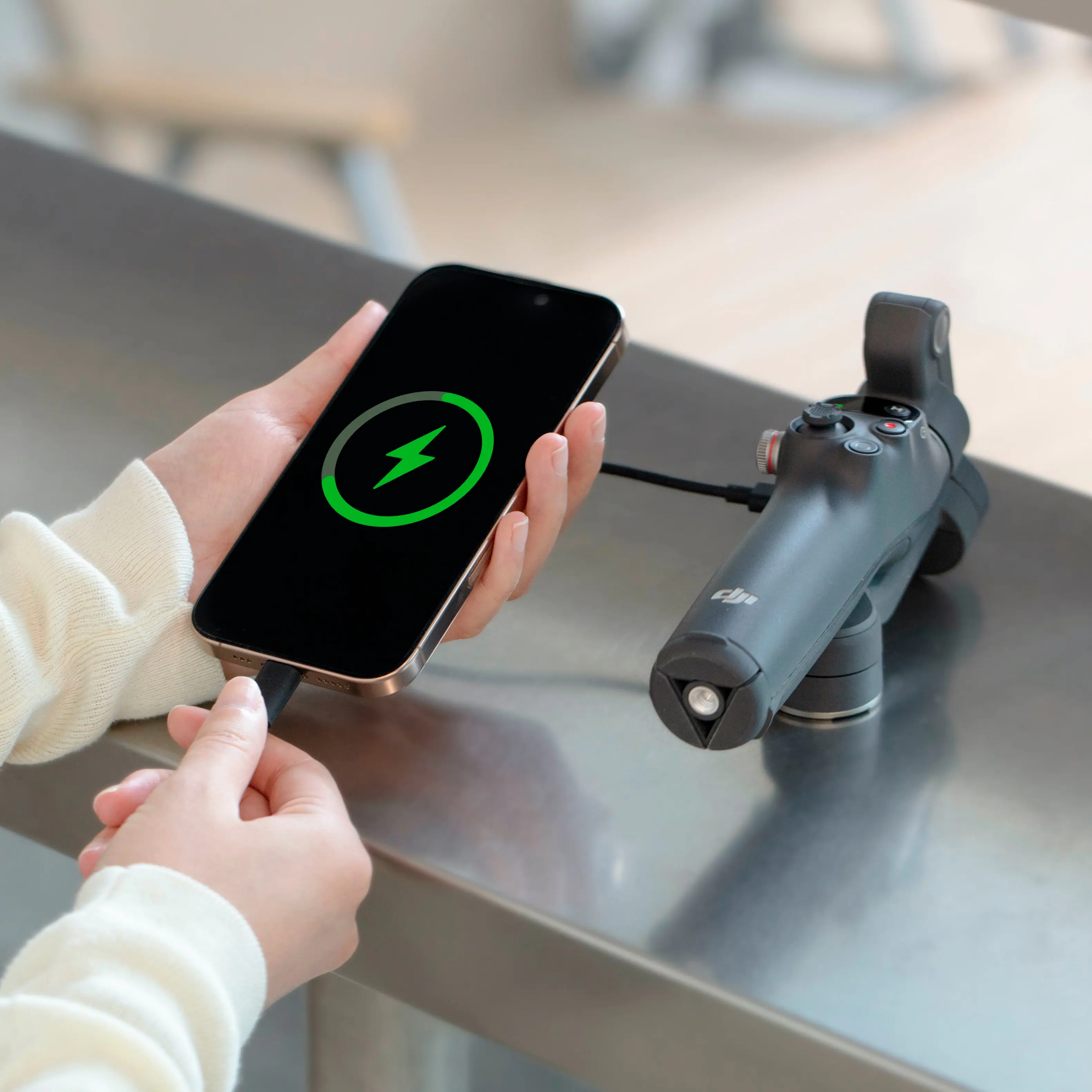 DJI - Osmo Mobile 7P Smartphone 3-Axis Gimbal Stabilizer - Gray - Image 11