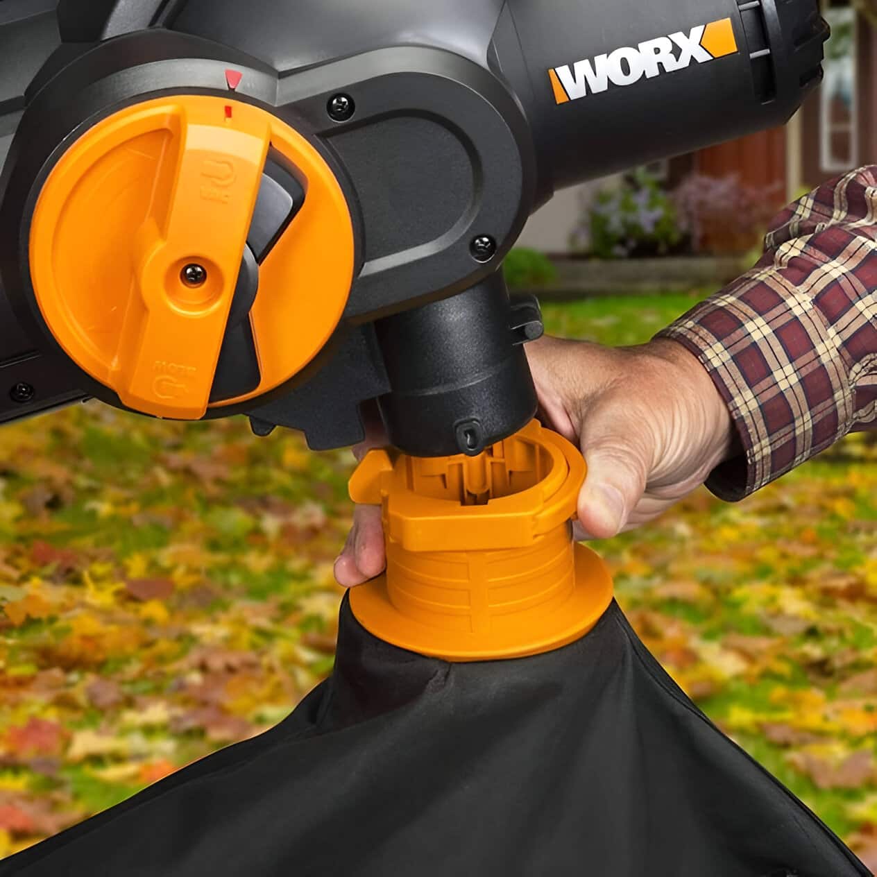 WORX - 12 Amp TRIVAC 70 MPH 600 CFM Corded Blower, Mulcher, and Vaccum - Black - Image 4