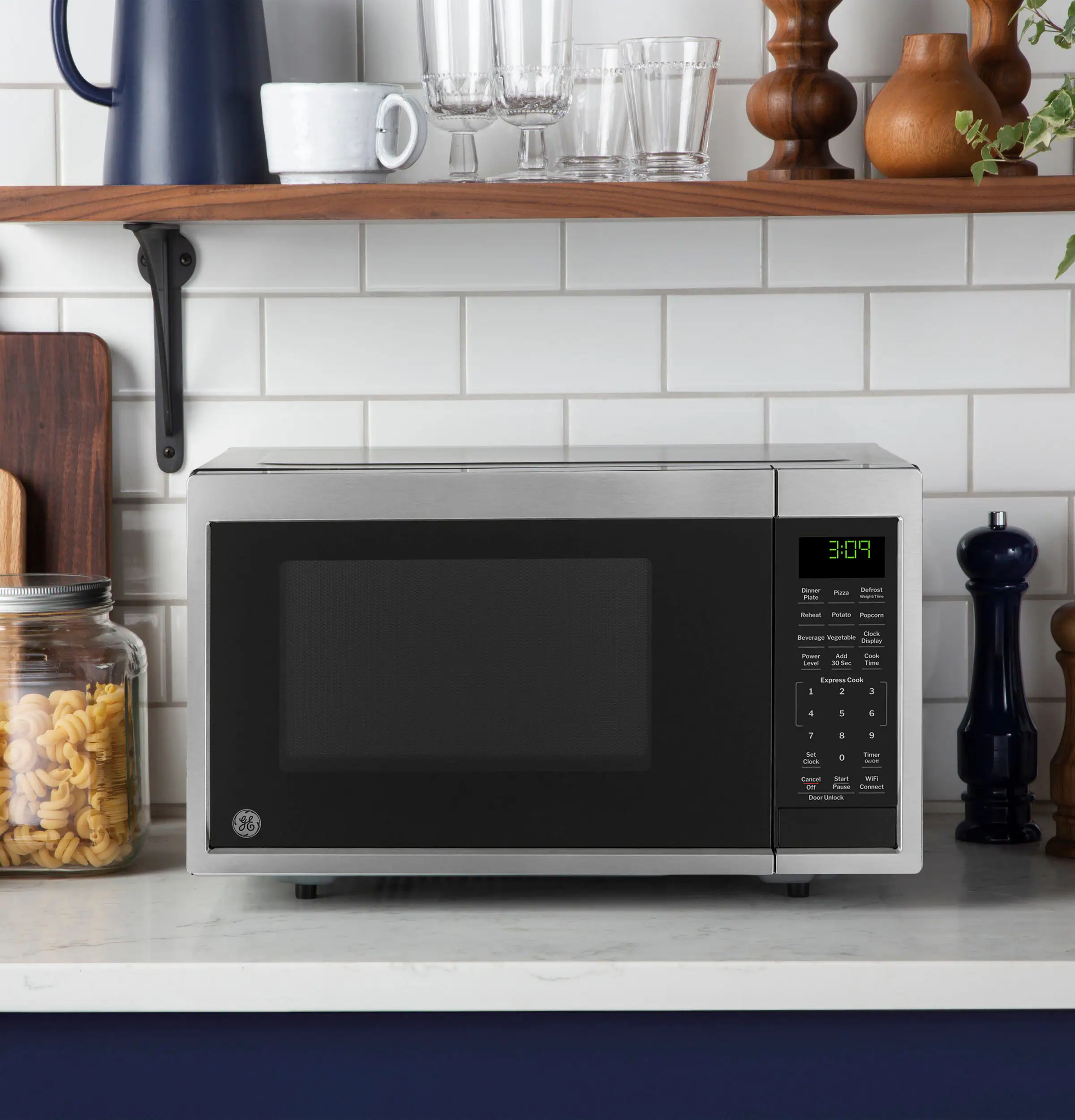GE - 0.9 Cu. Ft. Countertop Microwave with Scan-to-Cook Technology - Stainless Steel - Image 16
